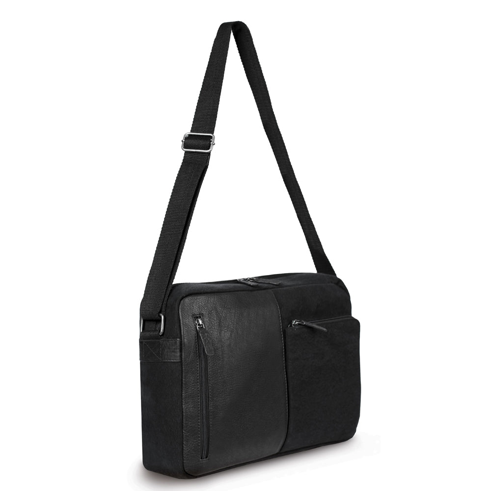 K0022AB | Messenger in Canvas/Vera Pelle, pieno fiore, volanata - Colore Nero. Accessori Nickel Anticato, Chiusura superiore con lampo. Dimensioni: cm 35 x 26 x 10. Confezione: Sacchetto Tnt