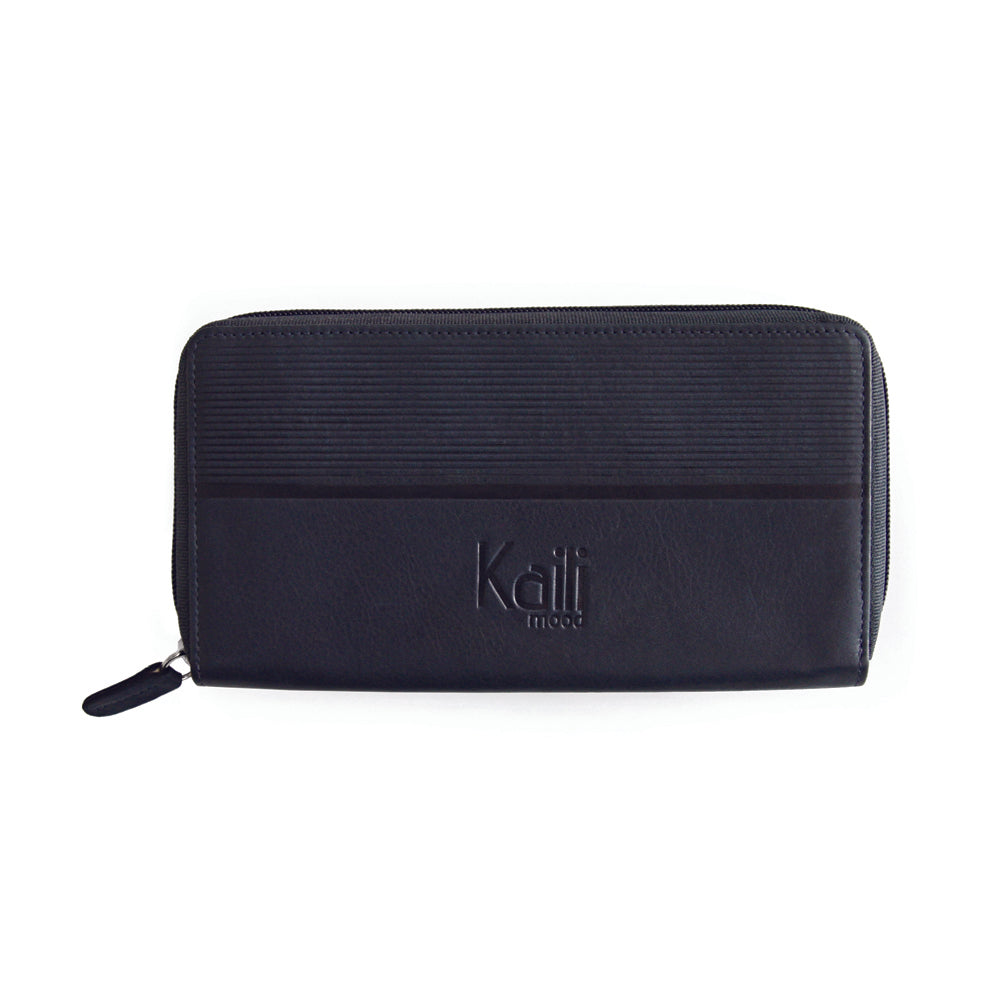 K10438DB | Portafogli Donna in Vera Pelle Liscia, pieno fiore. Colore Blu. Stampa a caldo allover. Dimensioni da chiuso: cm 18,5 x 10 x 2,5. Confezione: Gift Box rigido fondo/coperchio