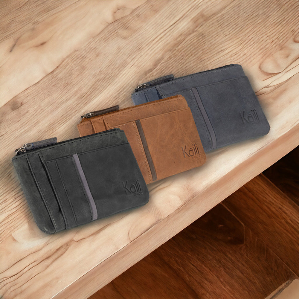 K12260DF | Credit card holder and coin purse in full grain genuine leather, Naked. Color Blue. RFID protection. Dimensions: cm 13 x 8 x 1. Packaging: Gift box bottom/lid