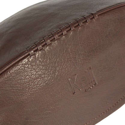 K0011BB | "Rugby Ball" Beauty Case in Genuine Leather - Colour: Dark Brown - Internal elastic to hold bottles - Zip closure - Dimensions: 35 x 14 x 14 cm - Packaging: TNT bag