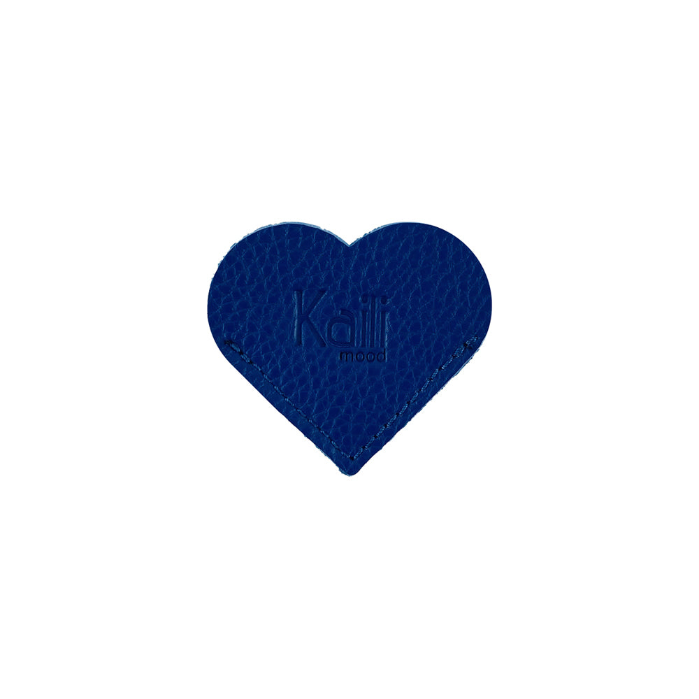 K0038DB | Heart bookmark Made in Italy in genuine full grain leather, dollar grain - Blue color - Dimensions: 6 x 5.5 x 0.5 cm - Packaging: Rigid bottom/lid gift box