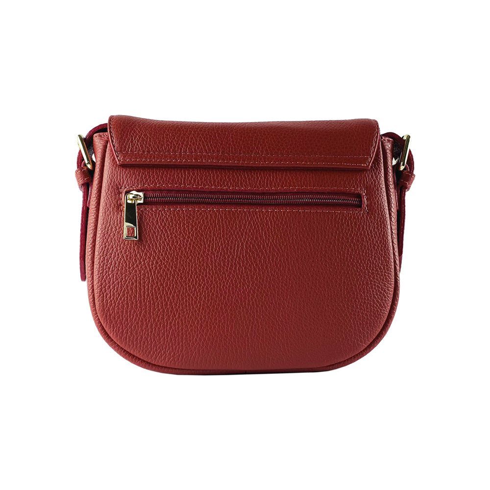 RB1002V | Genuine Leather Shoulder Bag Made in Italy with removable leather shoulder strap and attachments with shiny gold metal buckles - Red color - Dimensions: 26 x 20 x 10 cm