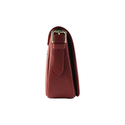 RB1002V | Genuine Leather Shoulder Bag Made in Italy with removable leather shoulder strap and attachments with shiny gold metal buckles - Red color - Dimensions: 26 x 20 x 10 cm