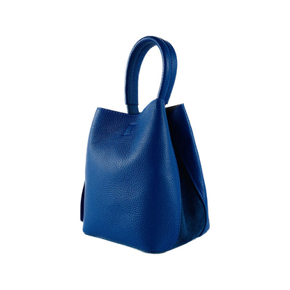 RB1006CH | Bucket Bag with Clutch in Genuine Leather Made in Italy. Shoulder bag with shiny gold metal lobster clasp attachments - Royal Blue - Dimensions: 16 x 14 x 21 cm + Handle 13 cm