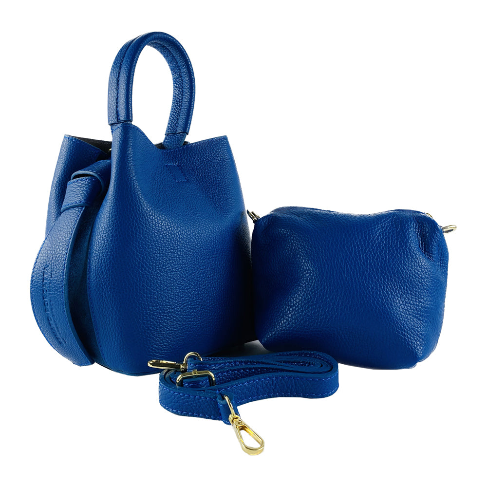 RB1006CH | Bucket Bag with Clutch in Genuine Leather Made in Italy. Shoulder bag with shiny gold metal lobster clasp attachments - Royal Blue - Dimensions: 16 x 14 x 21 cm + Handle 13 cm