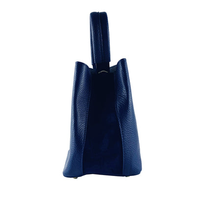 RB1006D | Bucket Bag with Clutch in Genuine Leather Made in Italy. Shoulder bag with shiny gold metal lobster clasp attachments - Blue color - Dimensions: 16 x 14 x 21 cm + Handle 13 cm