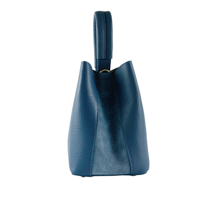 RB1006P | Bucket Bag with Clutch in Genuine Leather Made in Italy. Shoulder bag with shiny gold metal lobster clasp attachments - Avio color - Dimensions: 16 x 14 x 21 cm + Handle 13 cm