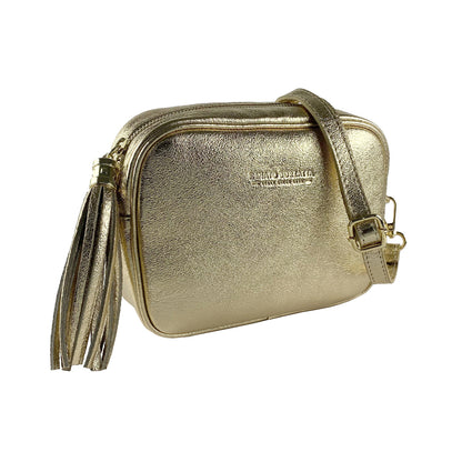 RB1007AS | Women's shoulder bag in genuine leather Made in Italy. Removable shoulder strap. Attachments with shiny gold metal snap hooks - Gold color - Dimensions: 20 x 15 x 7 cm