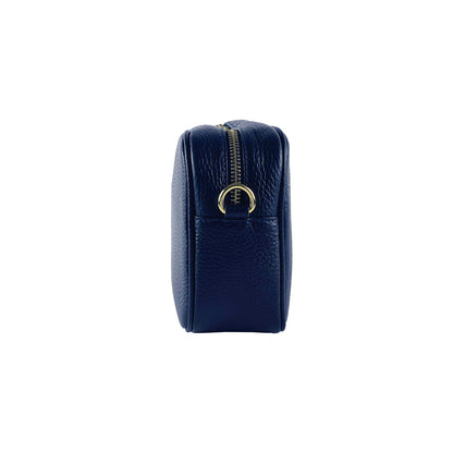 RB1007D | Women's shoulder bag in genuine leather Made in Italy. Removable shoulder strap. Attachments with shiny gold metal snap hooks - Blue color - Dimensions: 20 x 15 x 7 cm