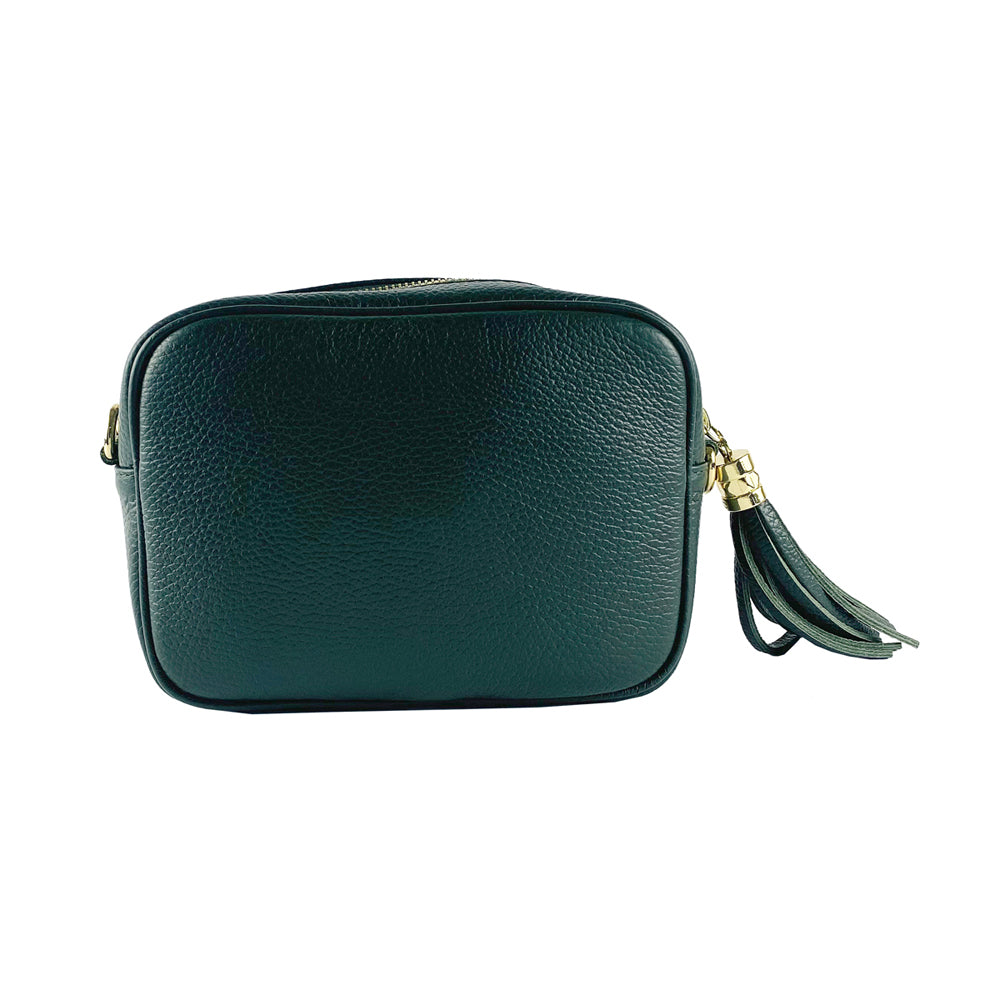 RB1007E | Women's shoulder bag in genuine leather Made in Italy. Removable shoulder strap. Attachments with shiny gold metal snap hooks - Green color - Dimensions: 20 x 15 x 7 cm