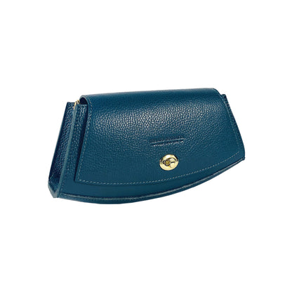 RB1009E | Women's Shoulder Bag in Genuine Leather Made in Italy. Removable shoulder strap. Attachments with shiny gold metal snap hooks - Green color - Dimensions: 30 x 16 x 7 cm