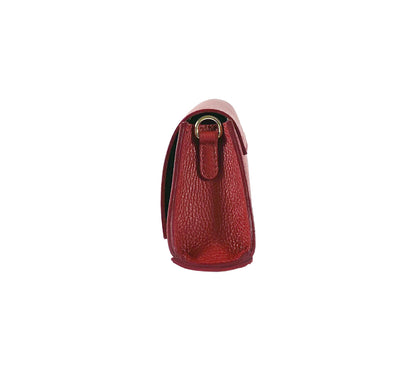 RB1009V | Borsa Donna a Spalla in Vera Pelle Made in Italy. Tracolla removibile. Attacchi con moschettoni in metallo Oro Lucido - Colore Rosso - Dimensioni: cm 30 x 16 x 7