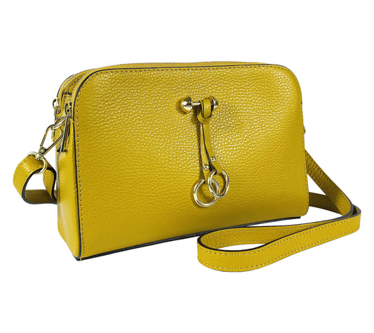 RB1011AR | Women's shoulder bag in genuine leather Made in Italy. Removable shoulder strap. Attachments with shiny gold metal snap hooks - Mustard color - Dimensions: 25 x 17 x 10 cm