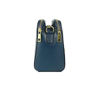 RB1011D | Women's shoulder bag in genuine leather Made in Italy. Removable shoulder strap. Attachments with shiny gold metal snap hooks - Blue color - Dimensions: 25 x 17 x 10 cm