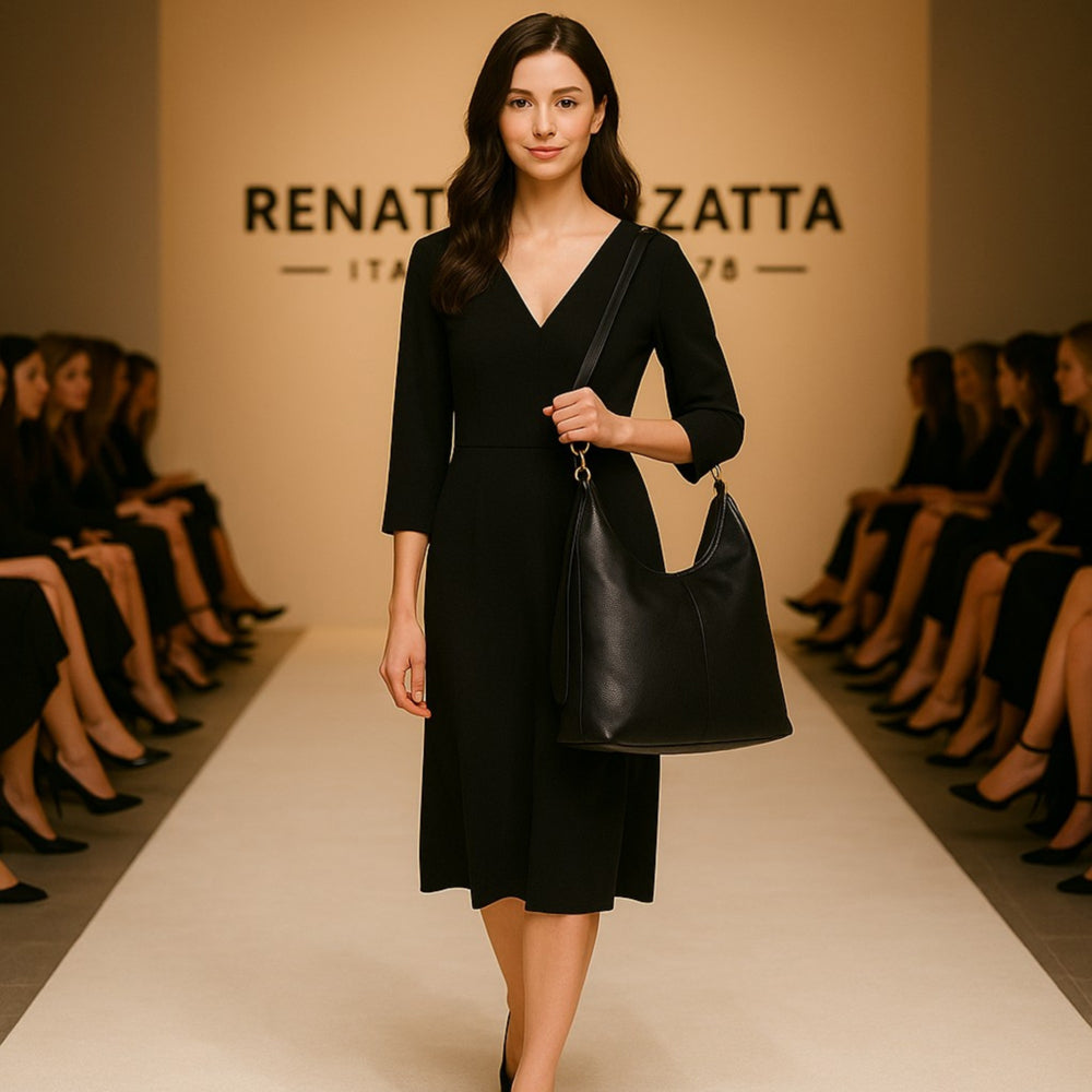 RB1017A | Borsa Donna a spalla Morbida in Vera Pelle Made in Italy con manico singolo e tracolla removibile. Attacchi con moschettoni in metallo Oro Lucido - Colore Nero - Dimensioni: cm 36 x 40 x 13