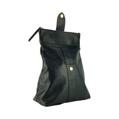 RB1021A | Zaino Donna Morbido in Vera Pelle Made in Italy con Spallacci regolabili. Chiusura lampo e Accessori in metallo Oro Lucido - Colore Nero - Dimensioni: cm 30 x 34 x 10,5