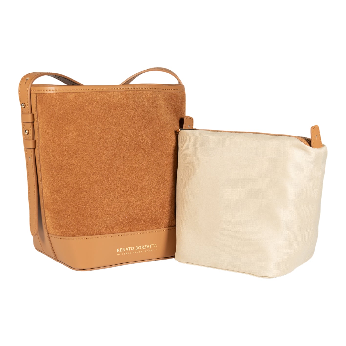 RB1031CQ  | Borsa Donna a Secchiello BRENDA in Vera Pelle Made in Italy. Accessori in metallo Oro Lucido - Colore Cuoio - Dimensioni: cm 25 x 23,5 x 17
