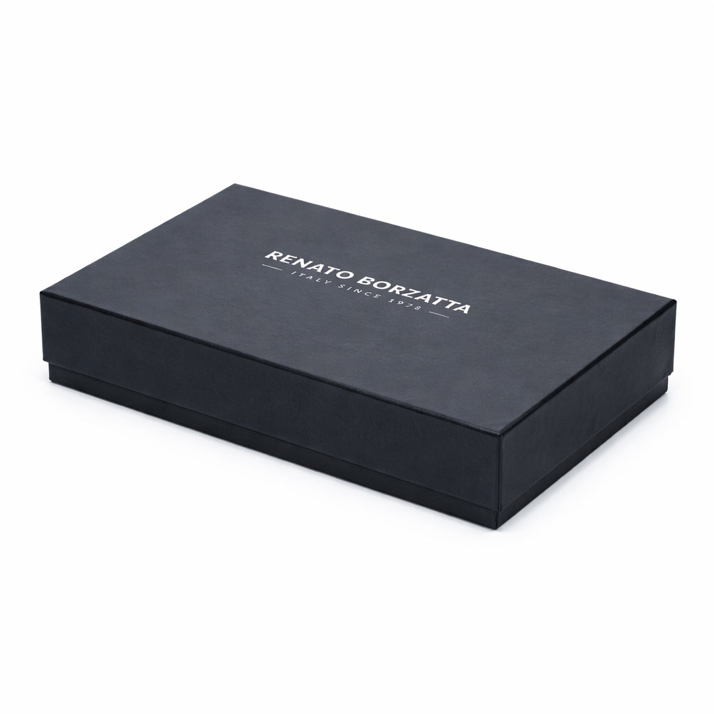 RB1080SBE | Portafogli Donna Made in Italy in Vera Pelle grana Dollaro. Colore Fuxia. Dimensioni (da chiuso): cm 13 x 9 x 2,5