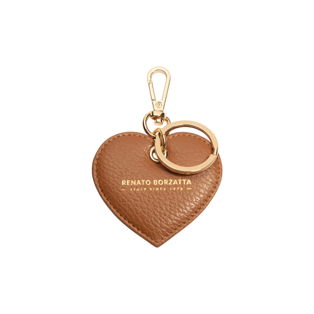 RB1082GS | Portachiavi Heart Charm Made in Italy in Vera Pelle grana Dollaro. Colore Cognac