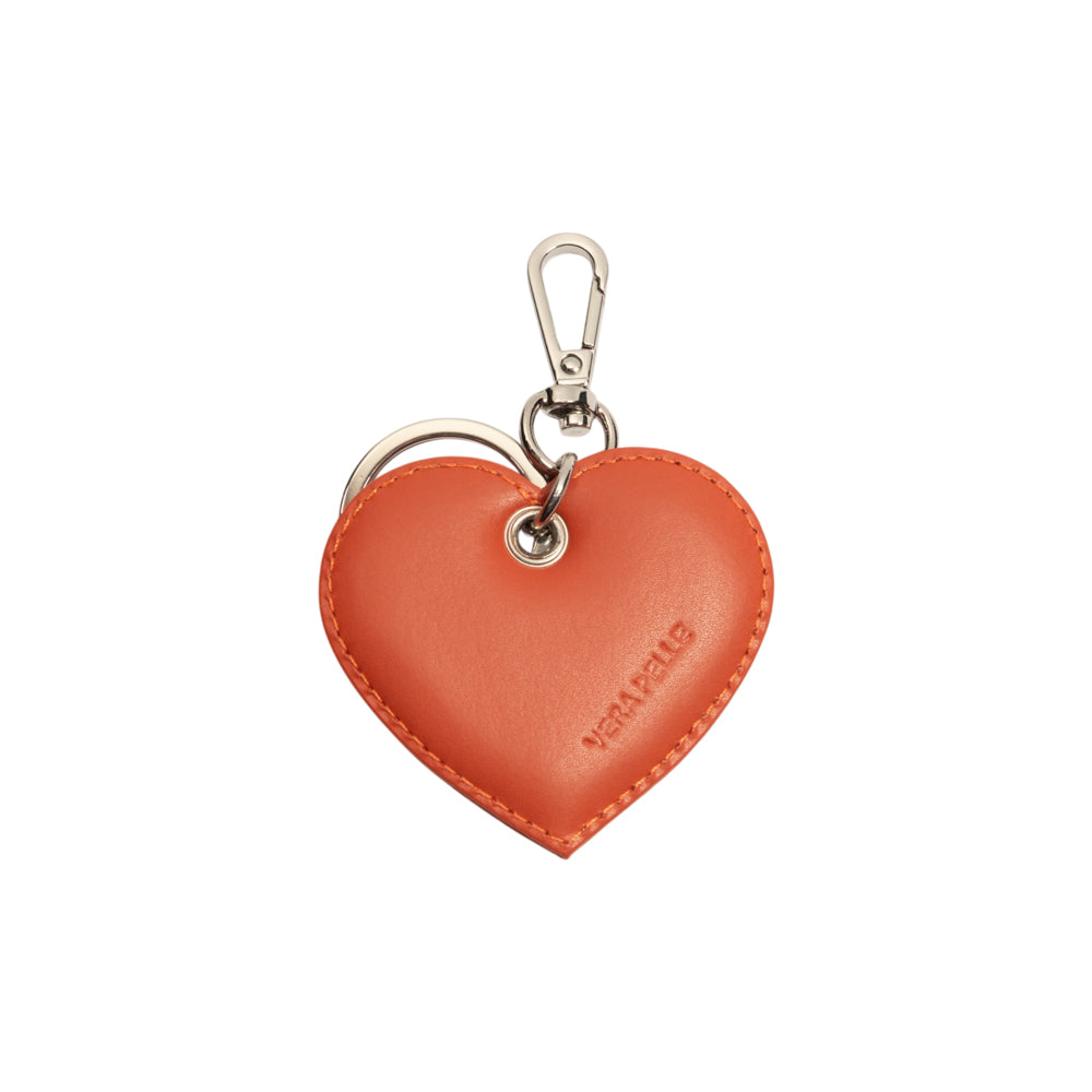 RB1082SAM | Portachiavi Heart Charm Made in Italy in in Vera Pelle Liscia Opaca. Colore Paprika