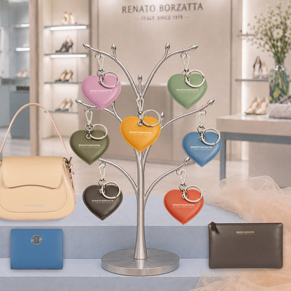 RB1082SAR | Portachiavi Heart Charm Made in Italy in in Vera Pelle Liscia Opaca. Colore Senape