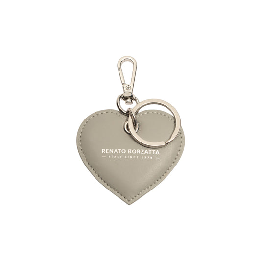 RB1082SF | Portachiavi Heart Charm Made in Italy in in Vera Pelle Liscia Opaca. Colore Grigio