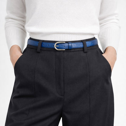 RB4016D | Cintura Donna Made in Italy in Vera Pelle Saffiano. Fibbia in finitura Argento Lucido. Colore Blu. Dimensioni: cm 115 x 2,5 x 0,5 (giro vita cm 100)