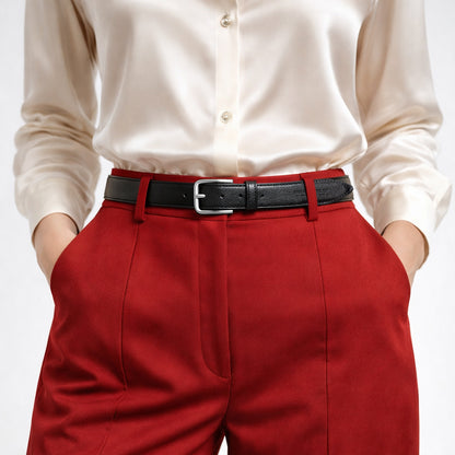 RB4017A | Cintura Donna Made in Italy in Vera Pelle Saffiano. Fibbia in finitura Argento Lucido. Colore Nero. Dimensioni: cm 115 x 3,0 x 0,5 (giro vita cm 100)