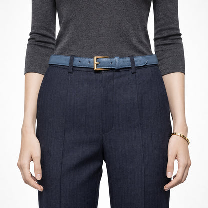 RB4022P | Cintura Donna Made in Italy in Vera Pelle grana Dollaro. Fibbia in finitura Oro Lucido. Colore Avio. Dimensioni: cm 115 x 2,5 x 0,5 (giro vita cm 100)