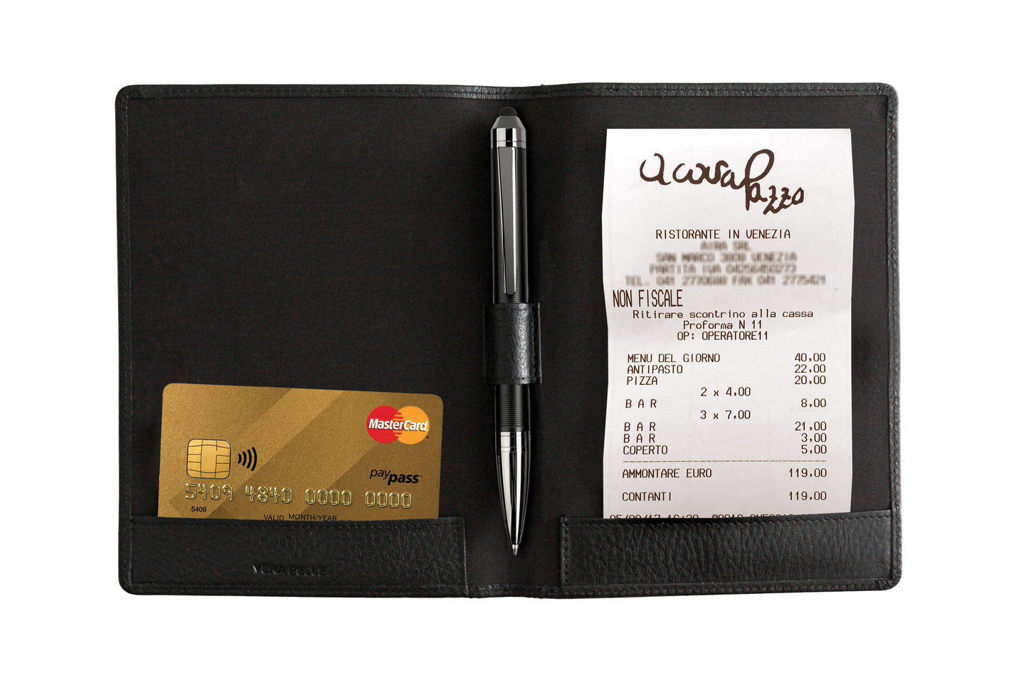 K0008AB | Bill holder in genuine full grain leather, dollar grain. Internal mini slots and pen holder slot. Black colour. Dimensions: 12 x 16 x 1 cm. Packaging: TNT bag