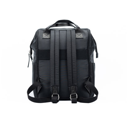 K0037AB | Water-repellent backpack in Waterproof Nylon/Genuine full-grain leather with light grain - Black color - Polished nickel accessories. Dimensions: 27 x 39 x 19 cm - Packaging: TNT bag