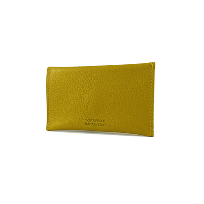 K0040RB | Sachet with flap Made in Italy in genuine full grain leather, dollar grain - Yellow color - Dimensions: 13 x 8 x 0.5 cm - Packaging: Rigid bottom/lid gift box